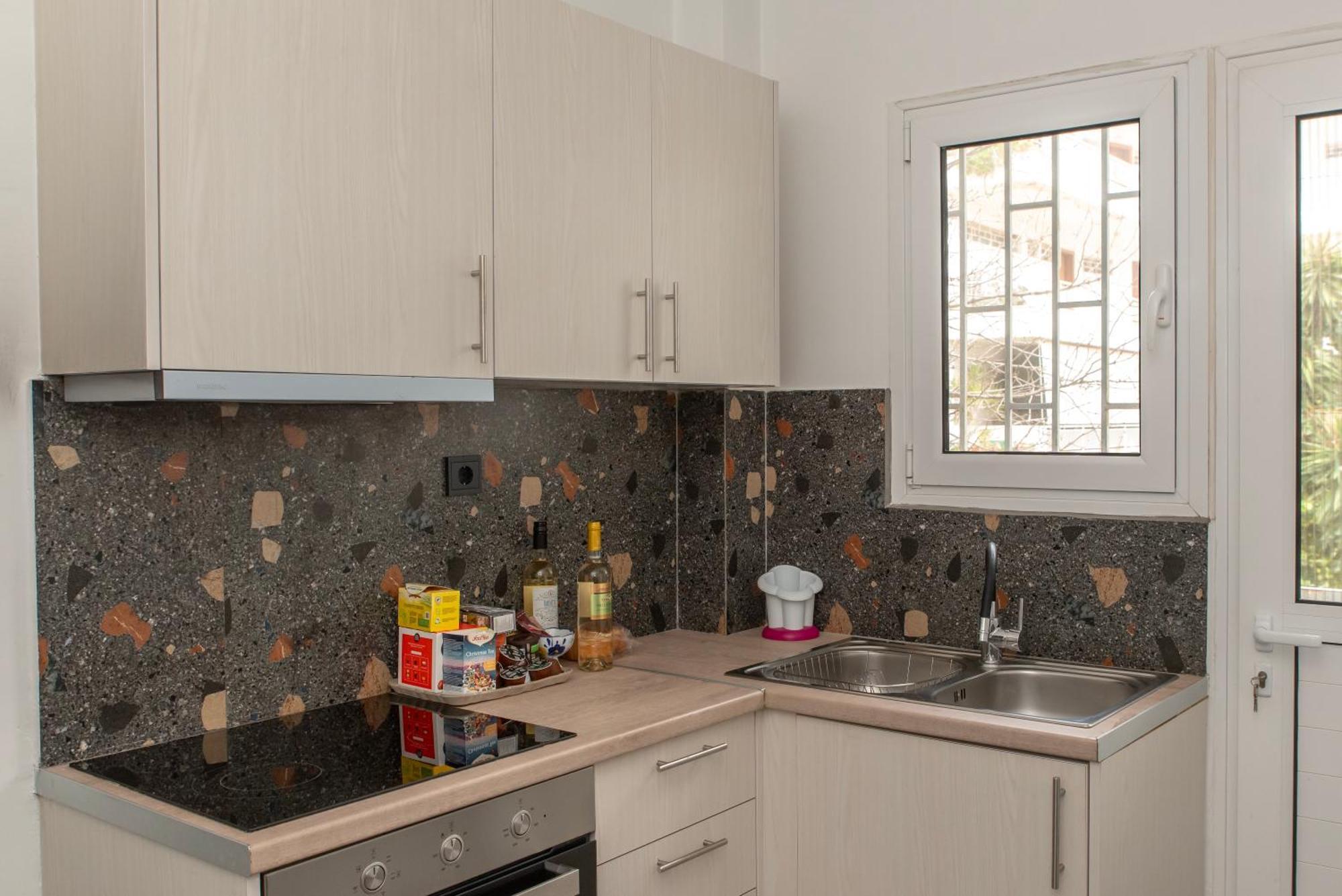 Esperidon Luxury Glyfada Apartment Athens